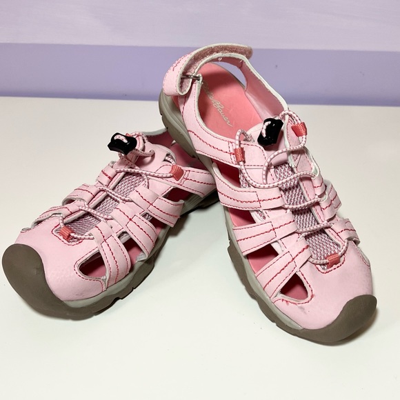 Eddie Bauer Water Shoes, pink, Kristen style, size 2 - Picture 3 of 9